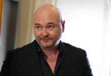 Cauet arrive sur Europe 1 avec «Y’en aura pour tout le monde»