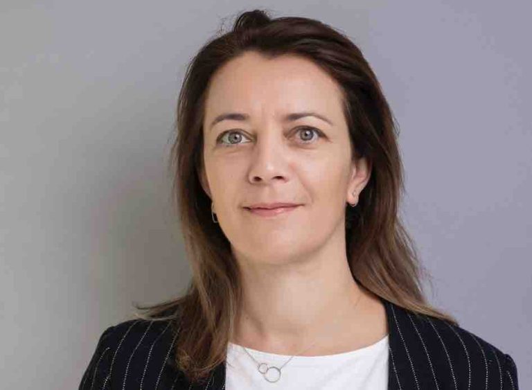 Amandine MARTIN-BRIAND (LinkedIn) : « 94% des acheteurs B2B utilisent désormais les LLM dans leur phase de découverte »